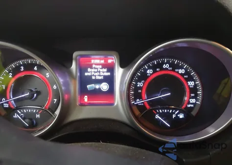 2013 Dodge Journey Sxt z USA, uszkodzony, nr VIN 3C4PDCBG3DT642042